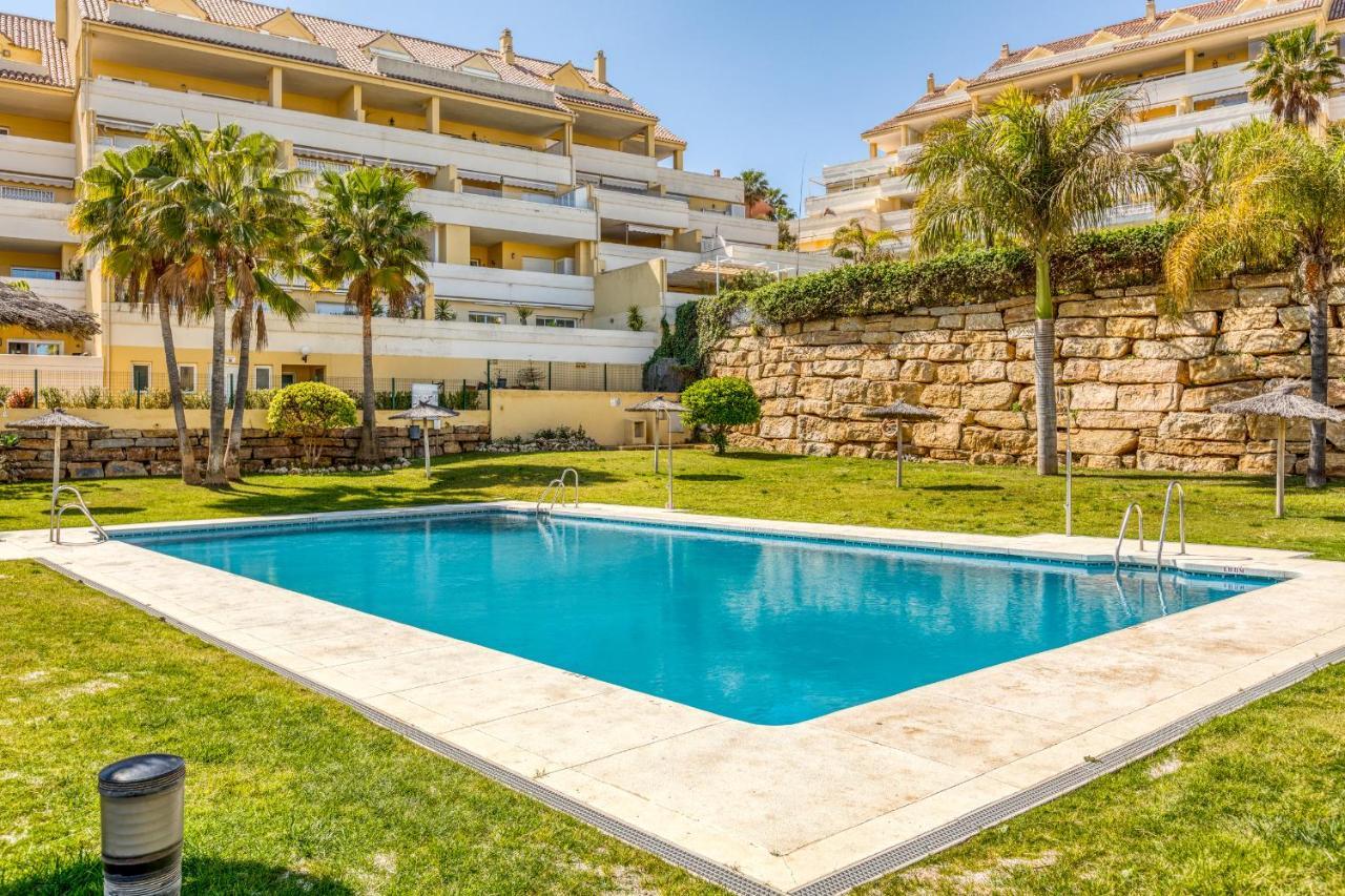 Hanami Puerto Alto Pa 3-1 Estepona Zewnętrze zdjęcie